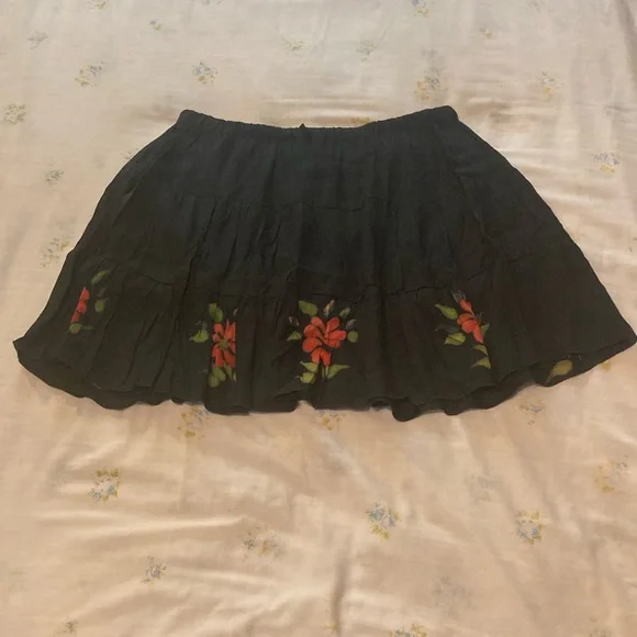 Fortune cookie Hawaiian skirt - Picture 1 of 14